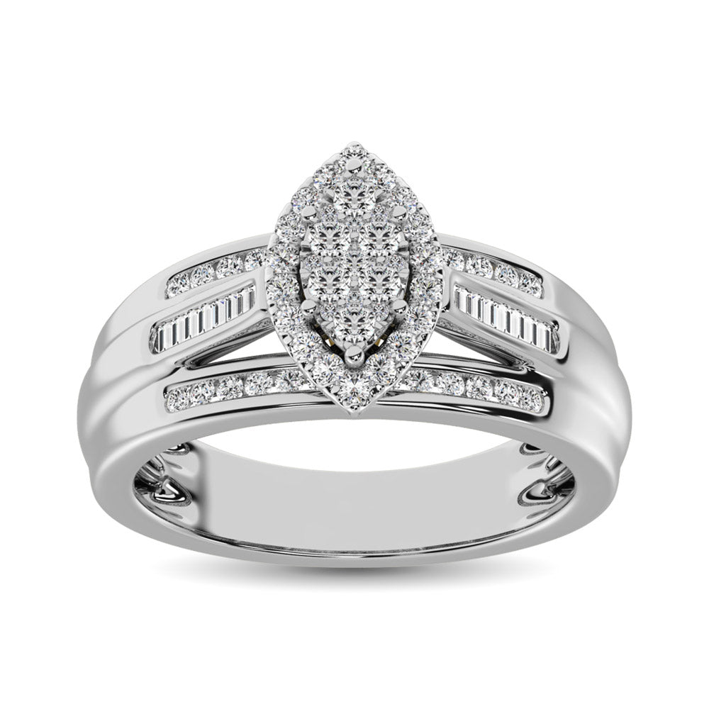 Oro blanco de 10 quilates de 1 qt.Tw. Anillo de compromiso de diamantes