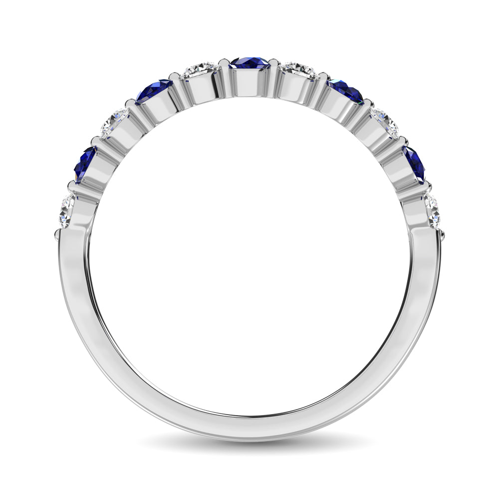 Diamante 1/2 Ct.Tw. Y banda apilada de zafiro azul en oro blanco de 14 k (6 diamantes y 5 zafiros azules)