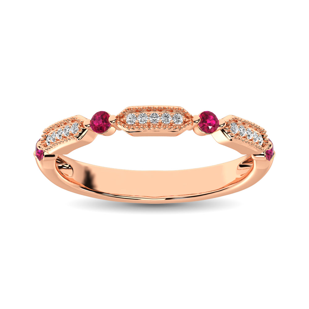 Diamante 1/5 Ct.Tw. Y Ruby Stack Band en oro rosa de 14 quilates (15 diamantes y 4 rub√≠es)