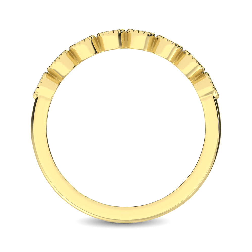 Banda de Bisel Apilable de Diamantes de 1/qt con Engaste de Cuentas en Oro Amarillo de 14k