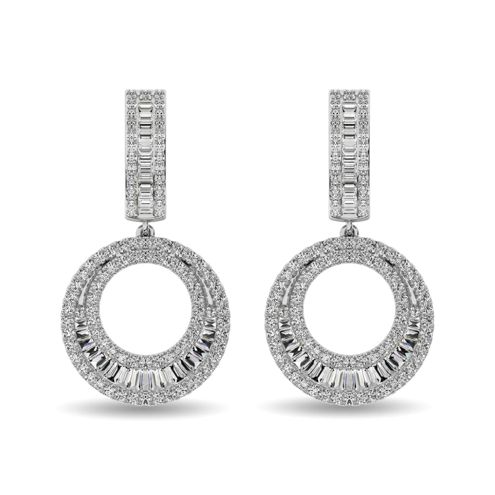 Diamante de 1 qt.Tw. Aretes tipo argolla redondos y baguette en oro blanco de 14 k