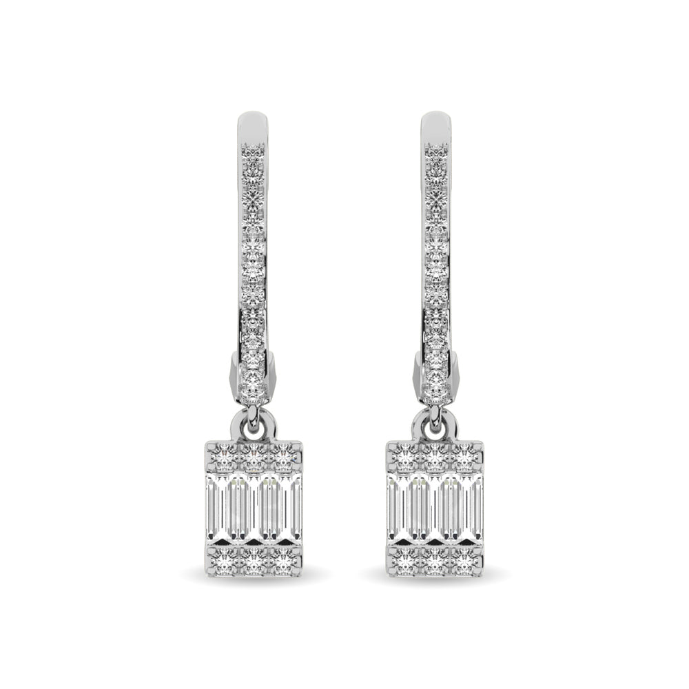 Diamante 1/3 Ct.Tw. Aretes tipo argolla redondos y baguette en oro blanco de 14 k