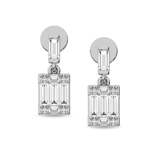 Diamante 1/4 Ct.Tw. Aretes de moda redondos y baguette en oro blanco de 14 k