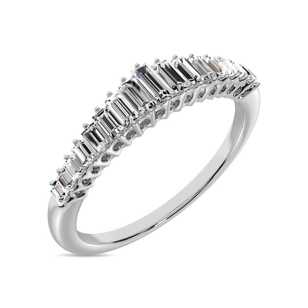 Anillo de Aniversario de Talla Baguette y Redondo con Diamantes de 1/5 qt en Oro Blanco de 10k