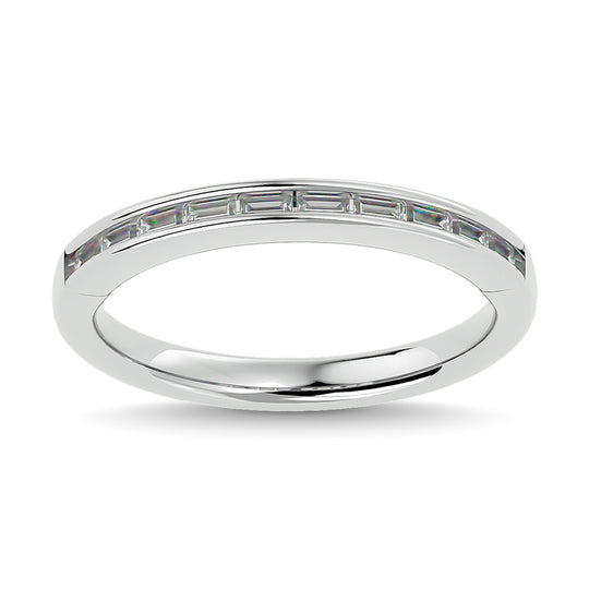 Banda Recta para Mujer de Talla Baguette Recta con Engaste de Canales de Diamantes de 1/3 qt en Oro Blanco de 14k