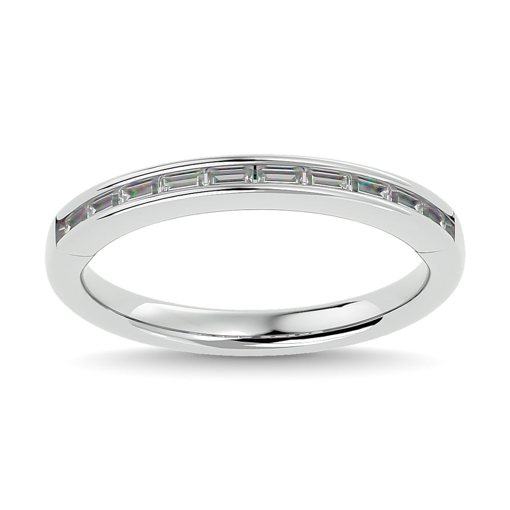 Banda Recta para Mujer de Talla Baguette Recta con Engaste de Canales de Diamantes de 1/2 qt en Oro Blanco de 14k