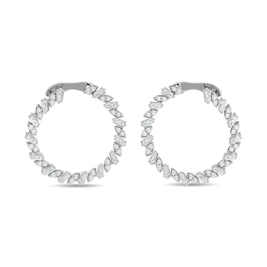 Diamante 3/4 Ct.Tw. Aretes de aro rectos de talla baguette en oro blanco de 14 k