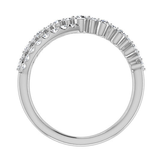 Oro blanco de 10 quilates, 1/2 qt.Tw. Anillo cruzado de diamantes