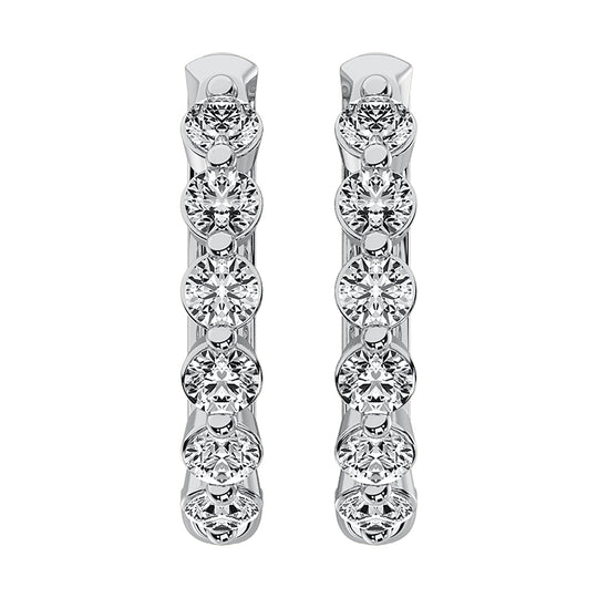 Oro blanco de 14 quilates de 1/2 qt.Tw. Pendientes de aro de diamantes