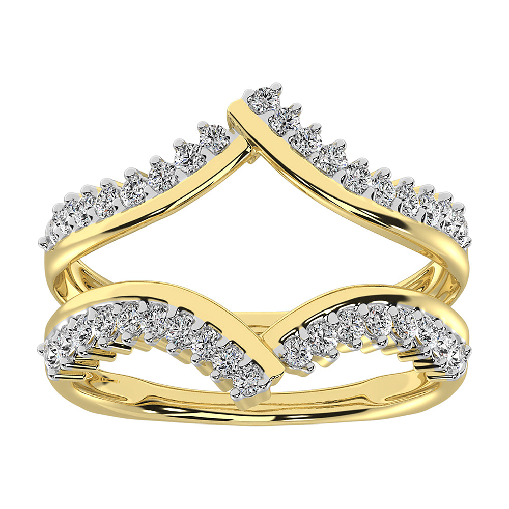 Oro amarillo de 14 quilates de 1/2 qt.Tw. Anillo protector de diamantes en forma de chevr√≥n con toque de oro blanco