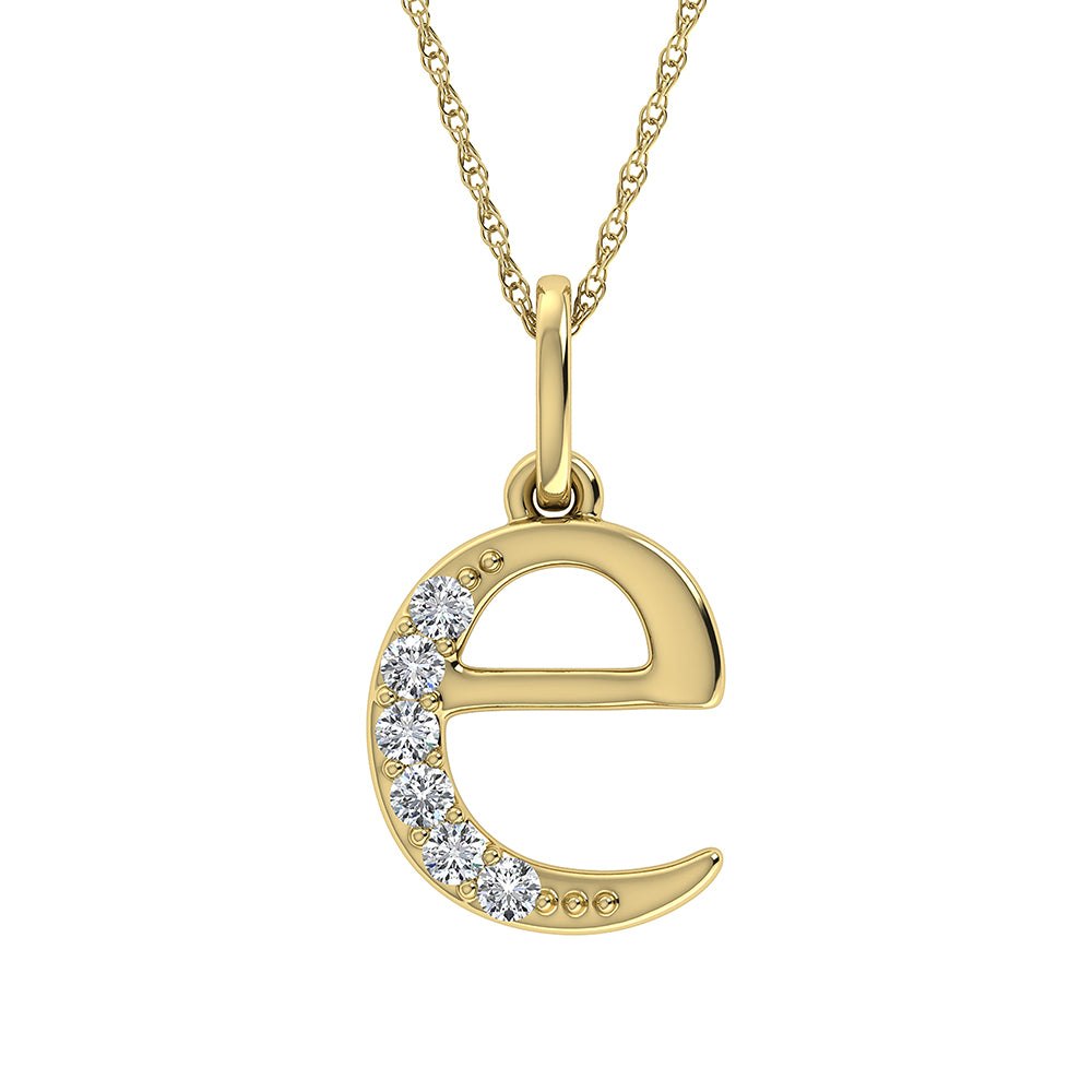 Diamante 1/20 Ct.Tw. Colgante con letra E en oro amarillo de 10 quilates