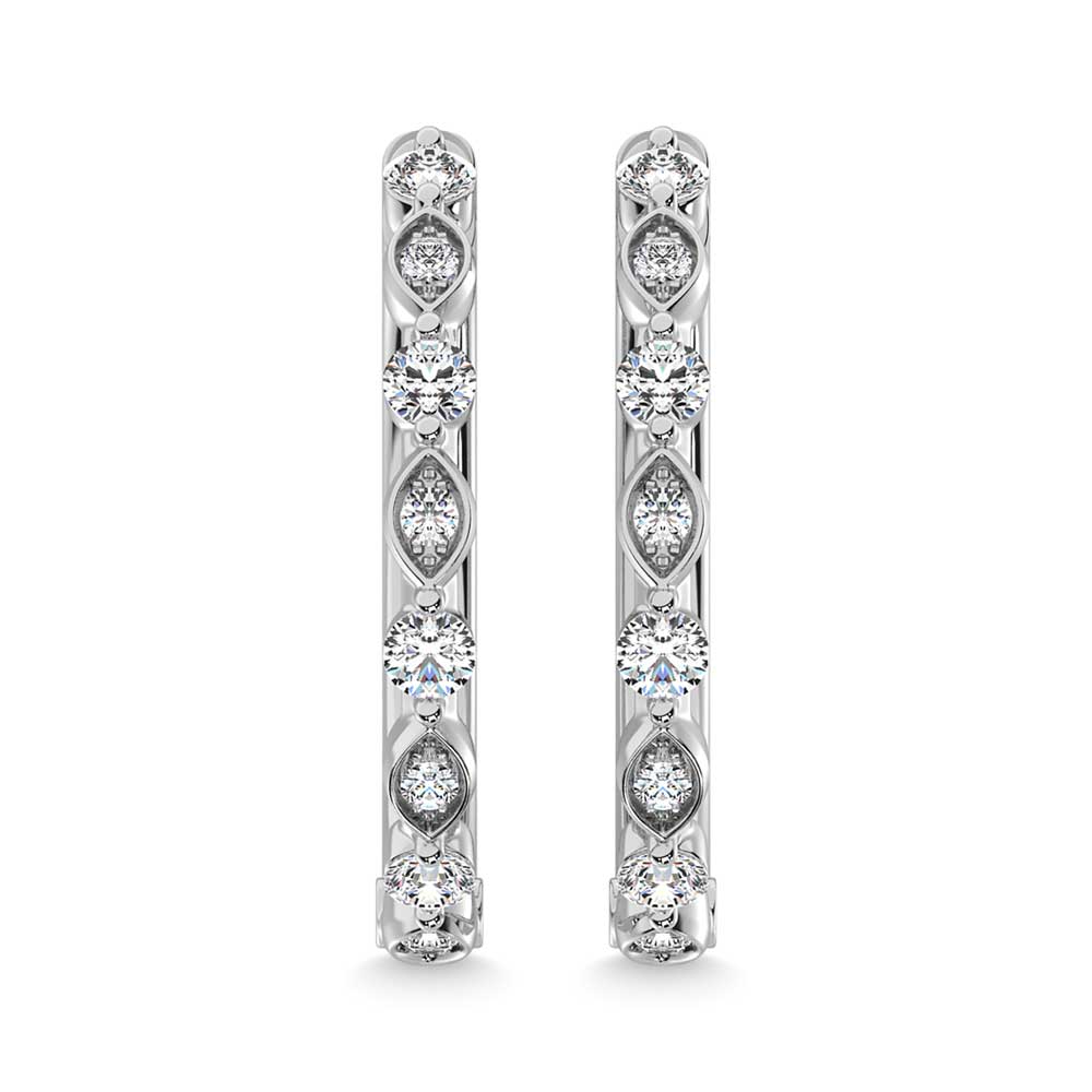 Diamante en oro blanco de 14 quilates de 3/8 quilates total. Aretes de aro