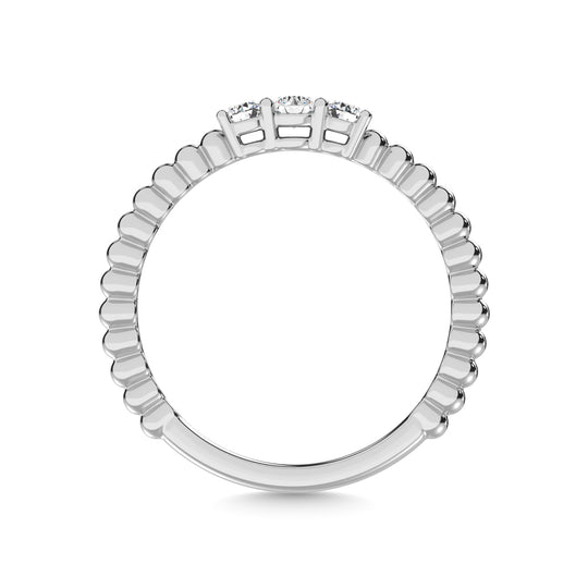 Oro blanco de 10 quilates con diamante de 1/5 qt. total. Anillo de moda