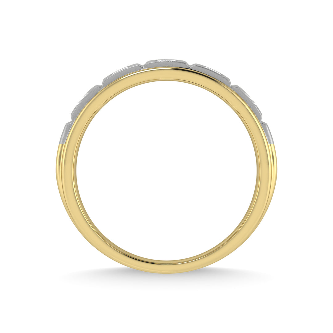 Diamante de oro amarillo de 14 quilates de 1/2 qt. total Con banda de m√°quina para hombre con faceta de rodio blanco