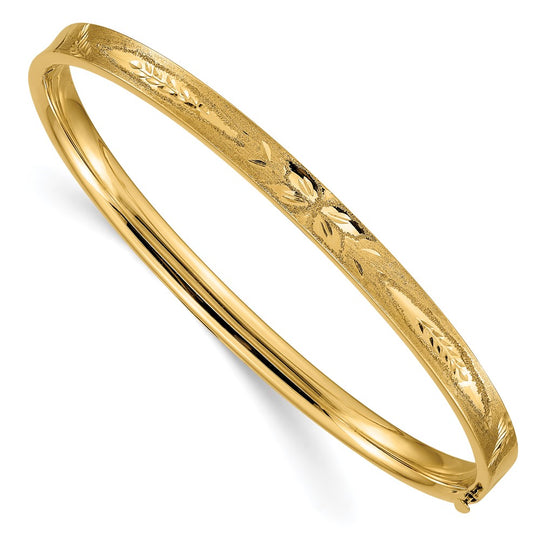 Brazalete con Bisagra en Oro Amarillo de 14K con Corte de Diamante (5mm)