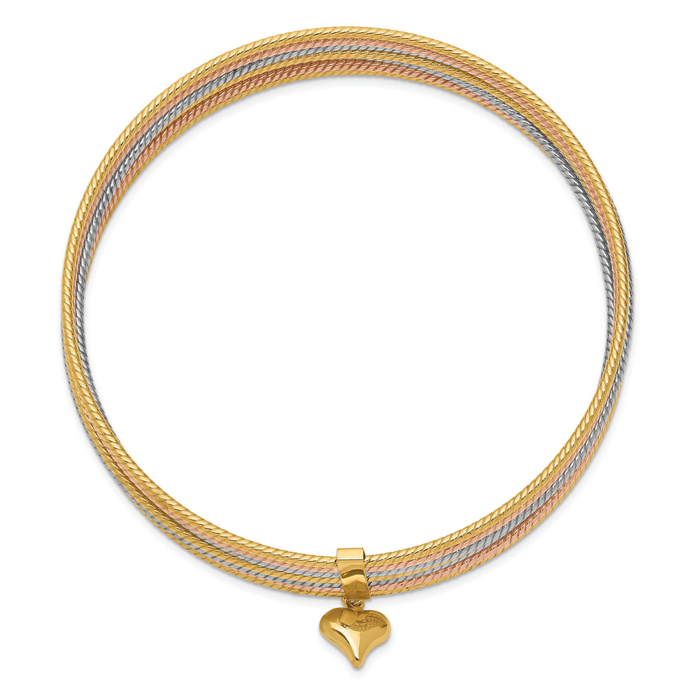 Set de 7 Pulseras Bangle Texturizadas Tri-Color de 14k con Corazón Colgante