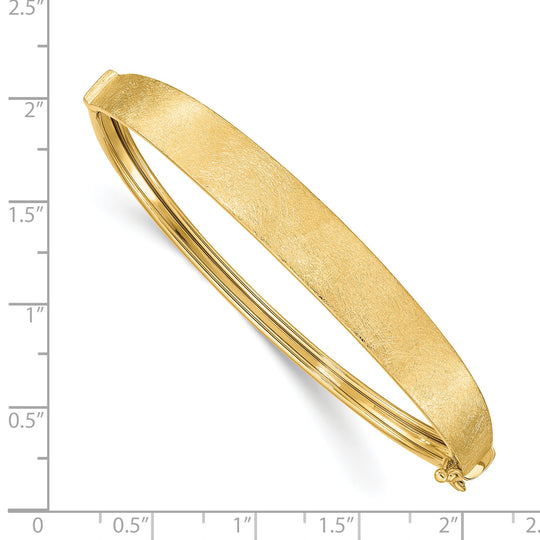 Brazalete Bangle 14K Oro Amarillo con Acabado Satinado y Bisagra Graduada