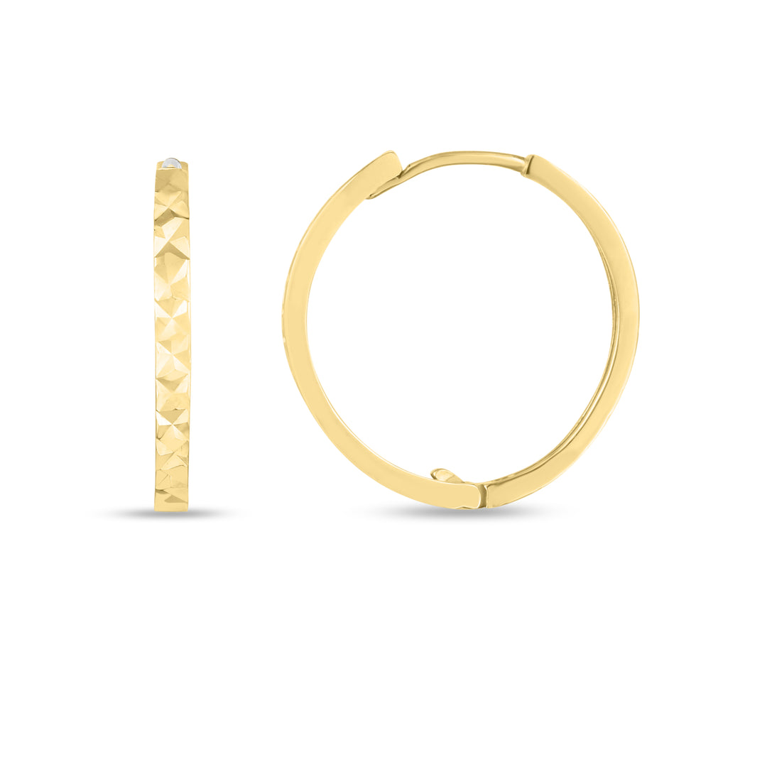 Aros Huggie con Talla Diamante en Oro de 14k