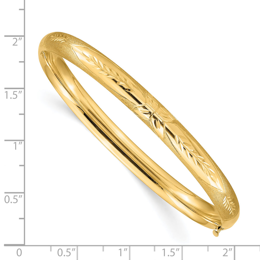 Brazalete con Bisagras y Grabado Florentino de 4/16 en Oro 14k