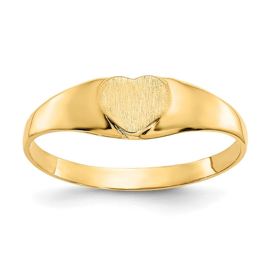 Anillo de Sello Satinado con Corazón para Bebé en Oro Amarillo de 14k