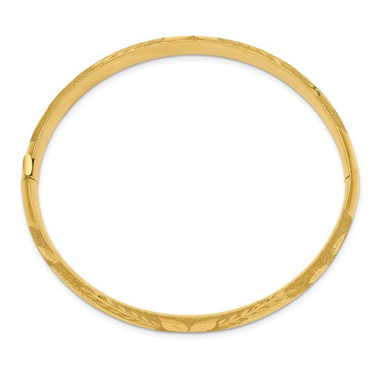 Brazalete Bangle Oversized 14K Oro Amarillo Cortado con Láser y Bisagra de 8 mm