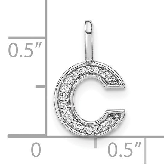 Colgante con la Inicial "c" en Minúscula en Oro Blanco de 14k con Diamante