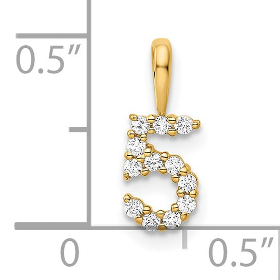 Dije Número 5 con Diamantes en Oro Amarillo de 14k