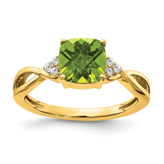 Anillo de Peridoto de Corte Ajedrezado y Diamante en Oro Amarillo de 14k