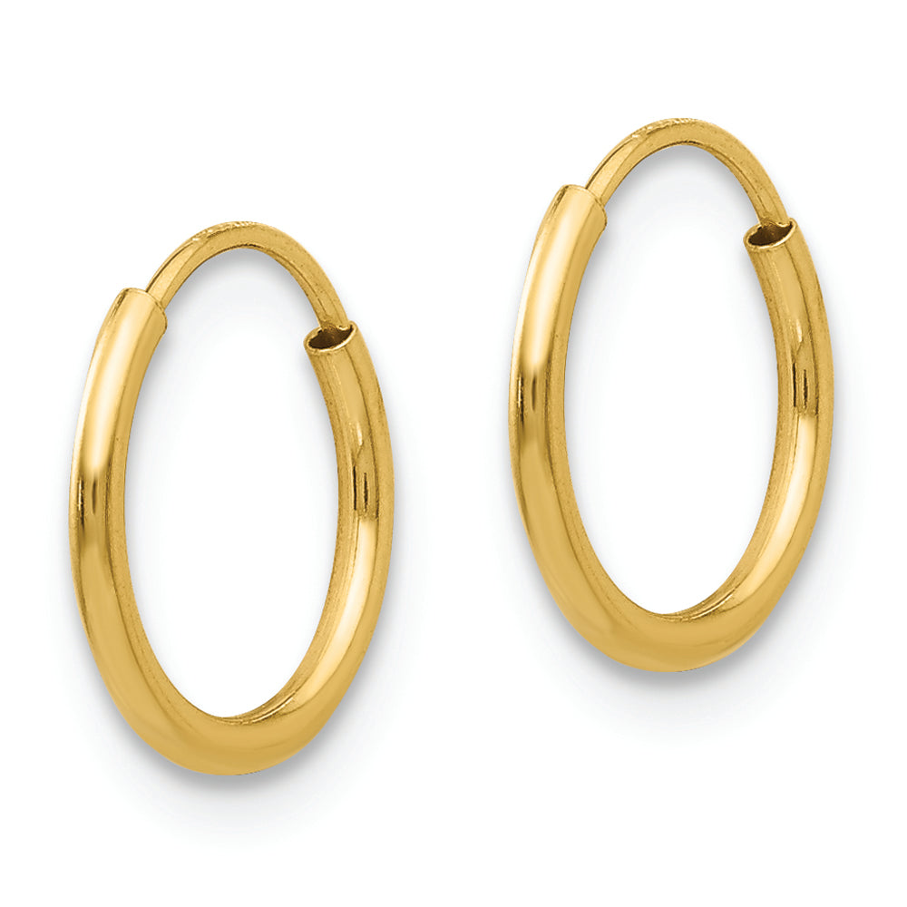 Aretes Tipo Argolla sin Fin Madi K en Oro de 14k