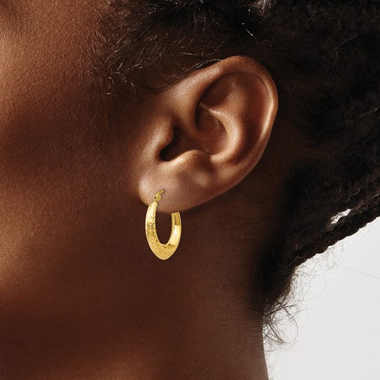 Pendientes de Aro Hueco Texturizado en Oro Amarillo de 14k