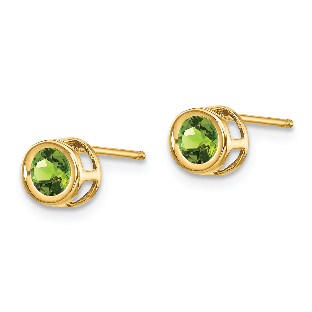 Pendientes de Peridoto en Montura Bezel de Oro Amarillo de 14k de 4 mm