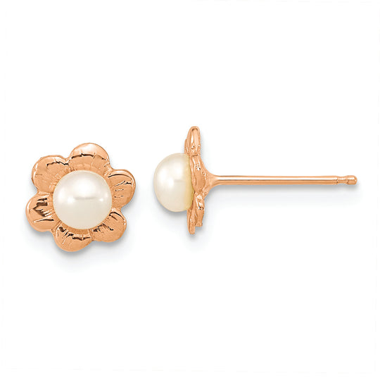 Aretes de Perla Blanca Cultivada de Agua Dulce en Forma de Flor de Oro Rosa de 14k (3-4 mm)