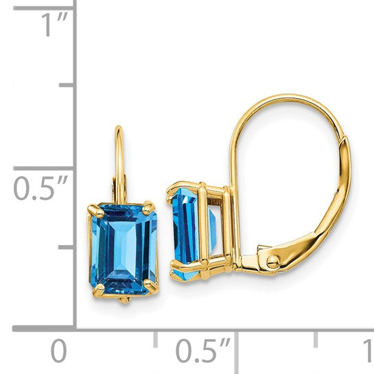 Pendientes de Oro Amarillo de 14k con Topacio Azul Suizo Cortado en Esmeralda de 7x5mm y Cierre LeverBack