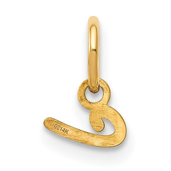 Dije con la Inicial "c" en Minúscula en Oro Amarillo de 14k