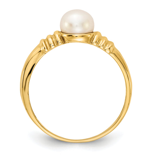 Anillo de Perla Cultivada de Agua Dulce Botón Blanco de 5-6 mm en Oro de 14K