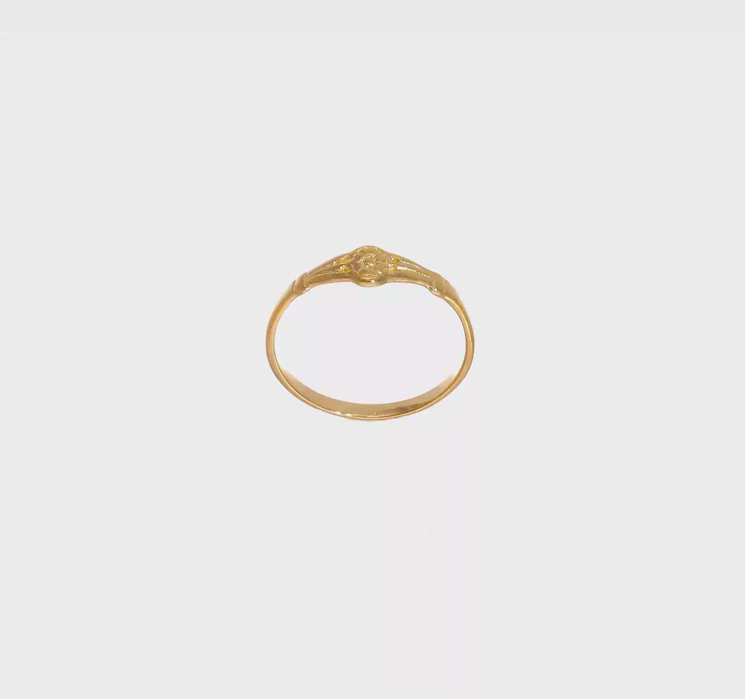 Anillo Ovalado Pulido para Bebé en Oro Amarillo de 14k