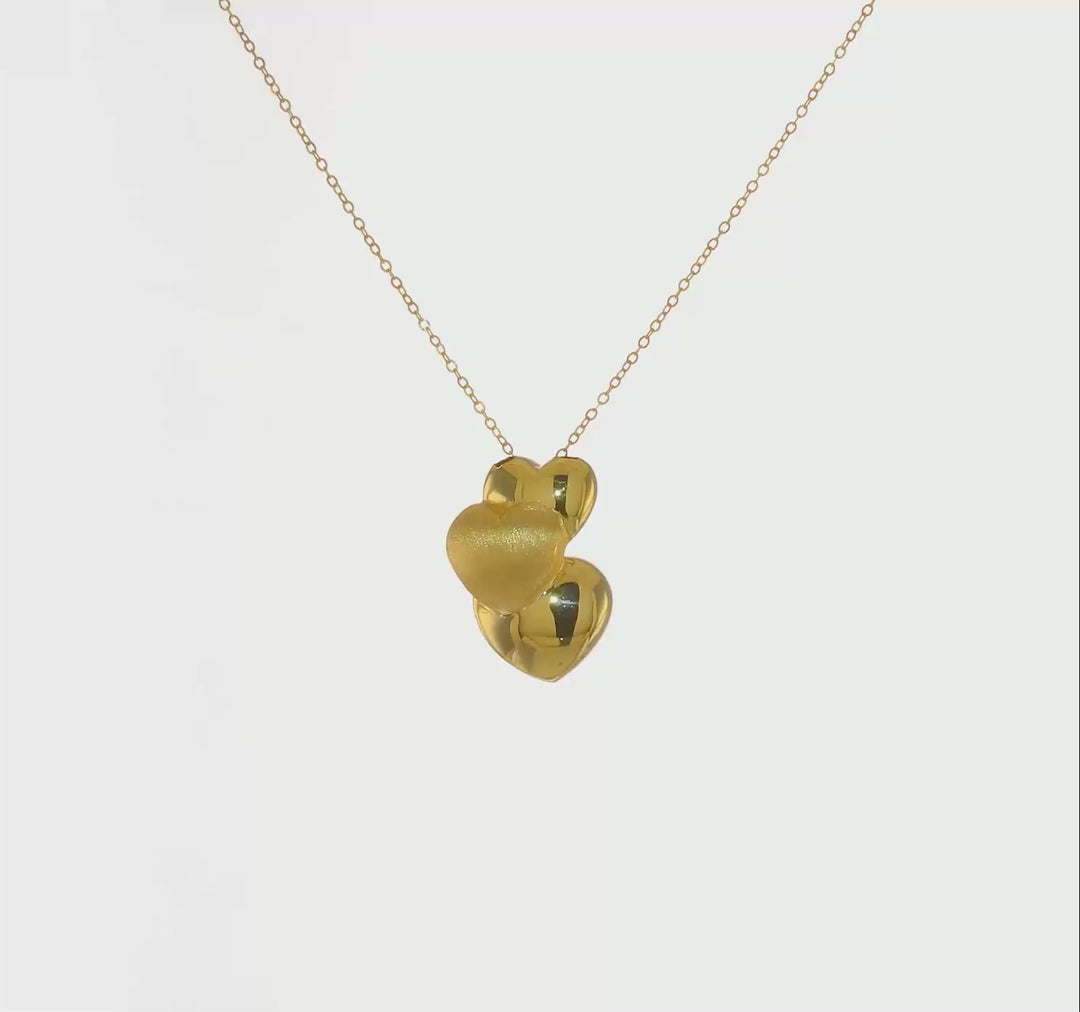 Collar con Tres Corazones Huecos Puff en Oro Amarillo de 14K