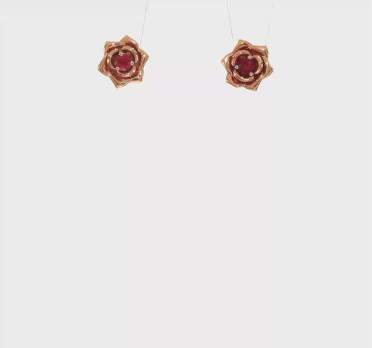 Pendientes de Botón en Oro Bicolor Blanco y Rosa con Rubí en Forma de Flor de 14k