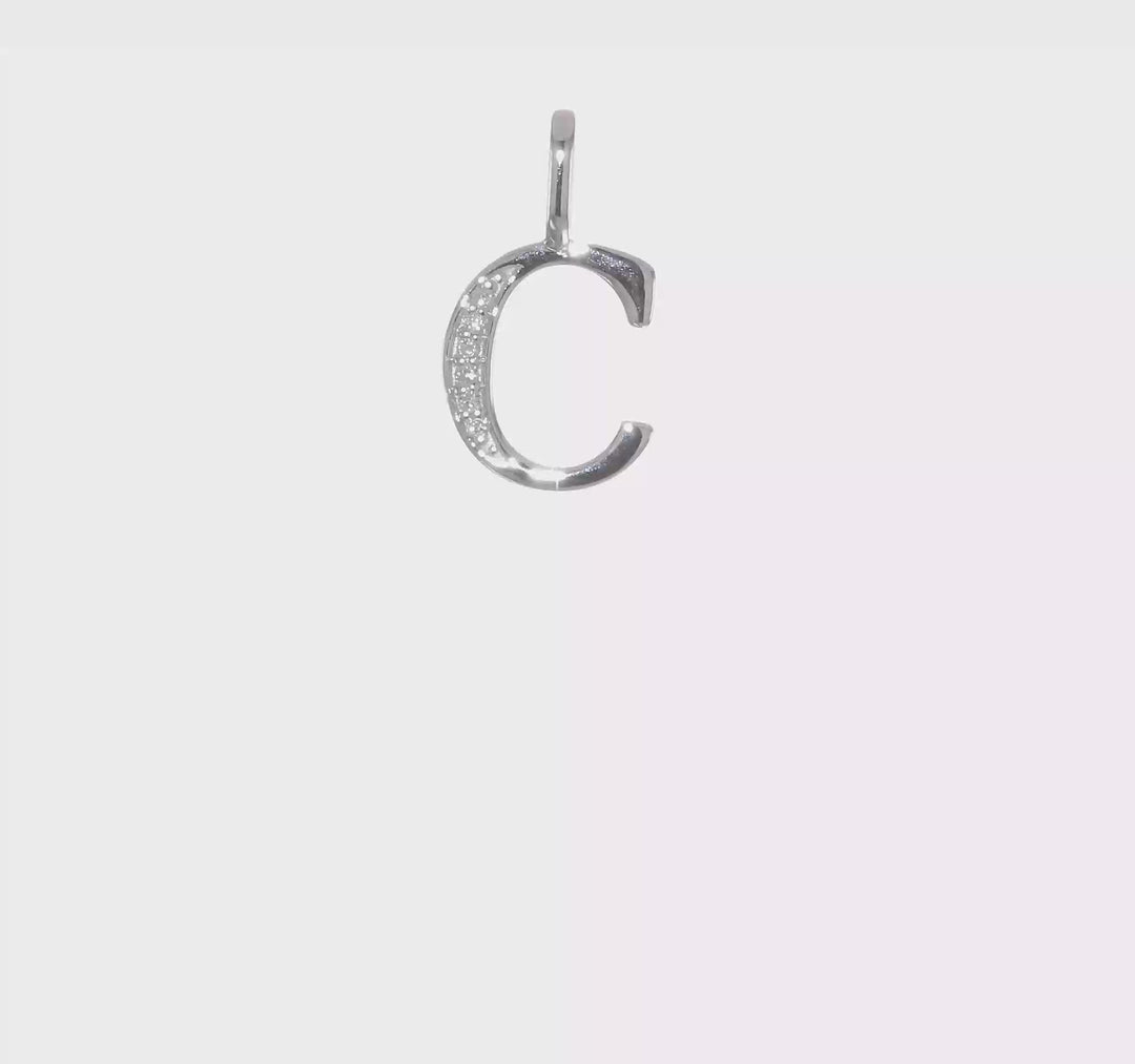 Colgante con la Inicial "c" en Minúscula en Oro Blanco de 14k con Diamantes