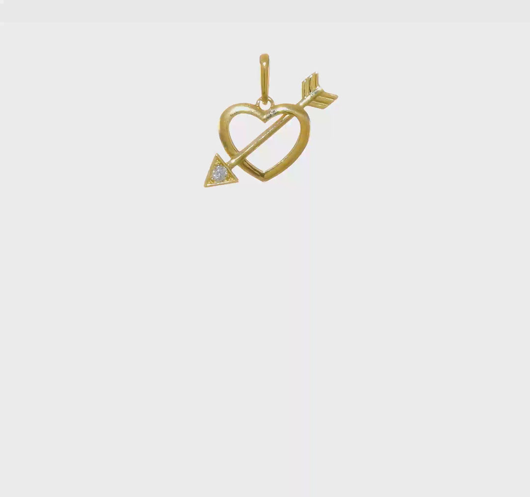 Dije de Corazón Cortado con Flecha y CZ en Oro Amarillo 14K