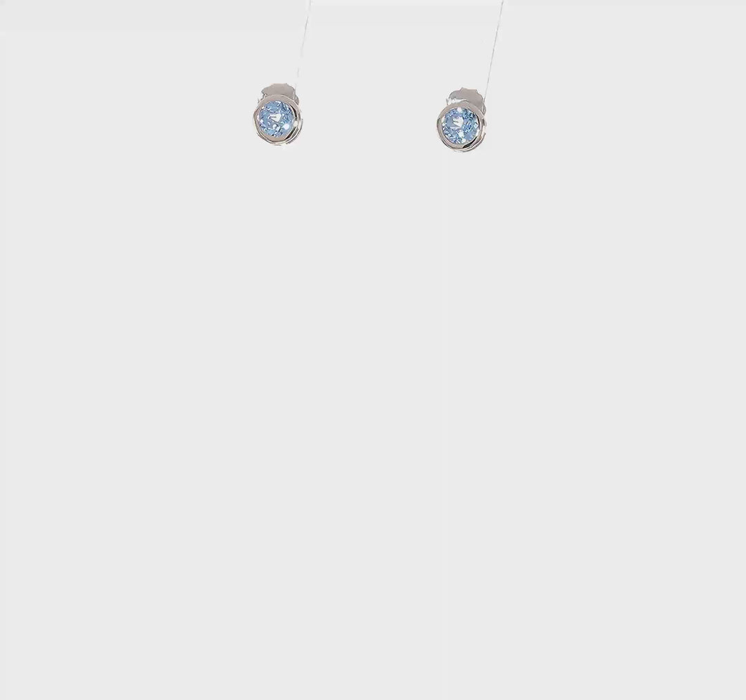 Pendientes de Topacio Azul de 4 mm en Oro Blanco de 14k - Diciembre