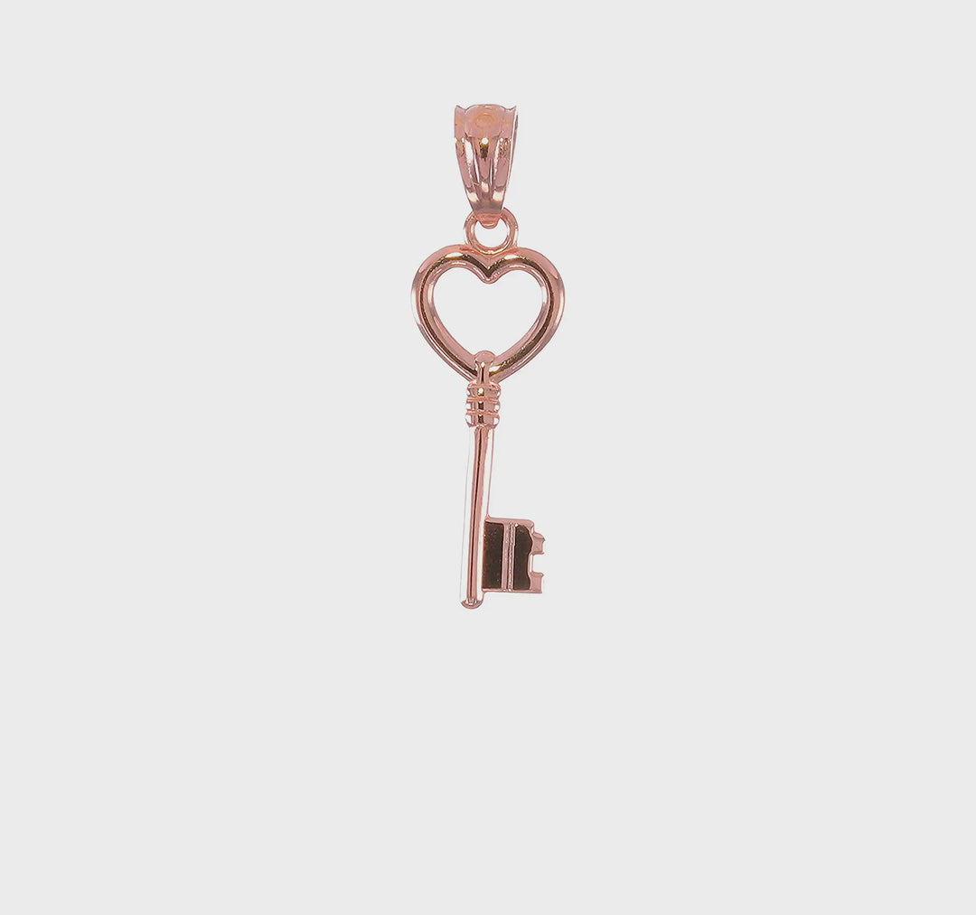 Dije de Llave con Corazón en Oro Rosa de 14k – 3D y Pulido