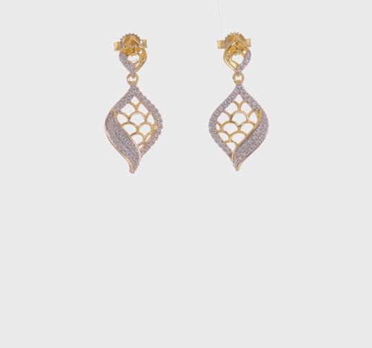 Aretes de Poste con Diamante Fancy en Oro de 14k Pulido