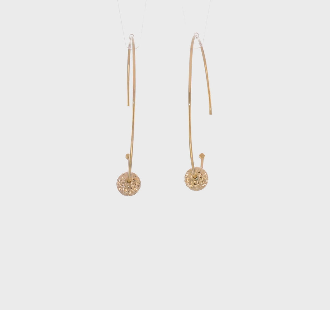 Aretes de Aros con Alambre de Oro Amarillo de 14K y Cuentas con Corte Diamante