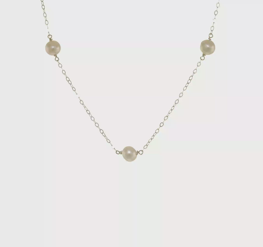 Collar de Perlas Cultivadas de Agua Dulce en Oro Blanco de 14k