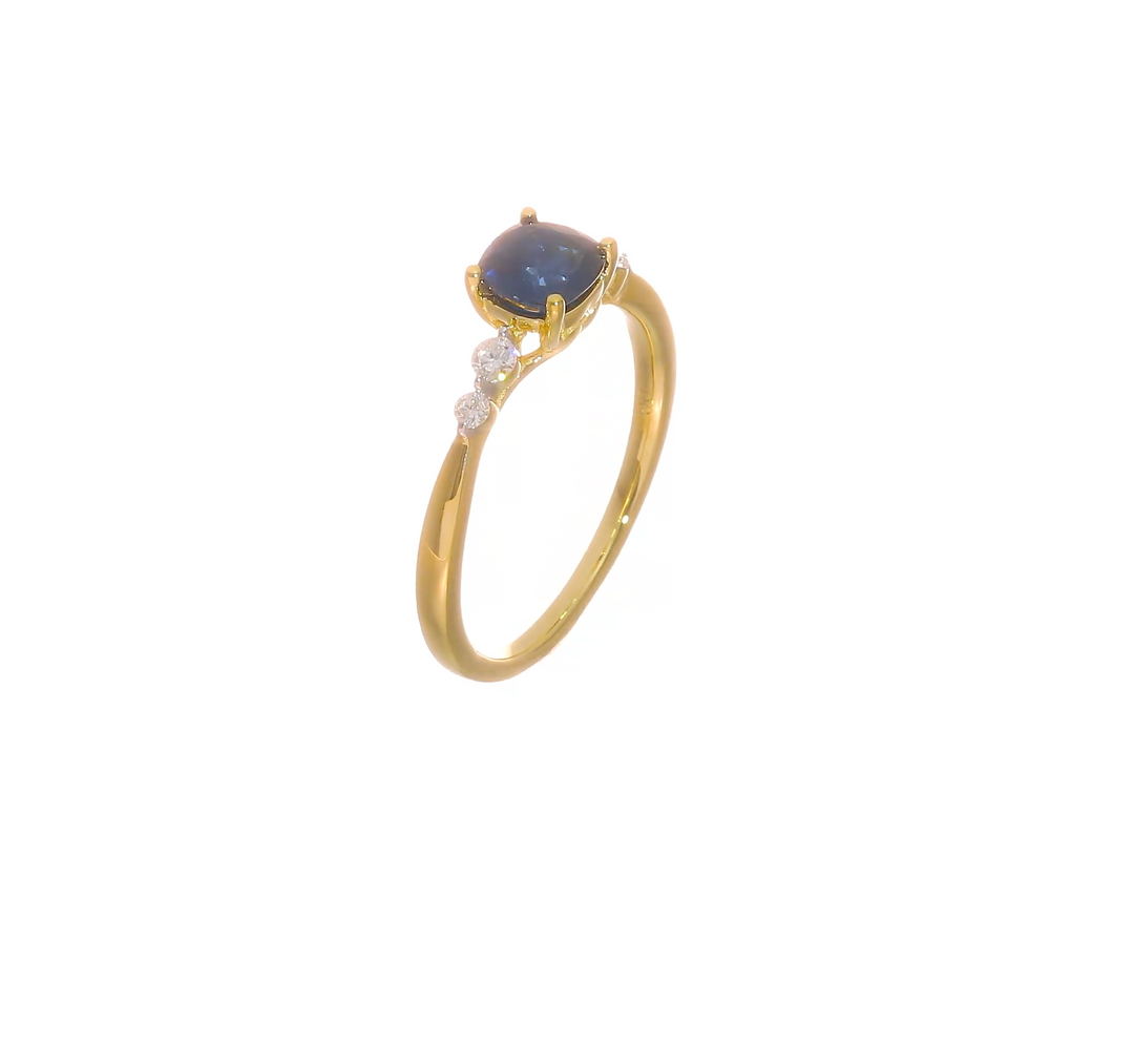 Anillo con Zafiro y Diamantes en Oro Amarillo Pulido de 14k